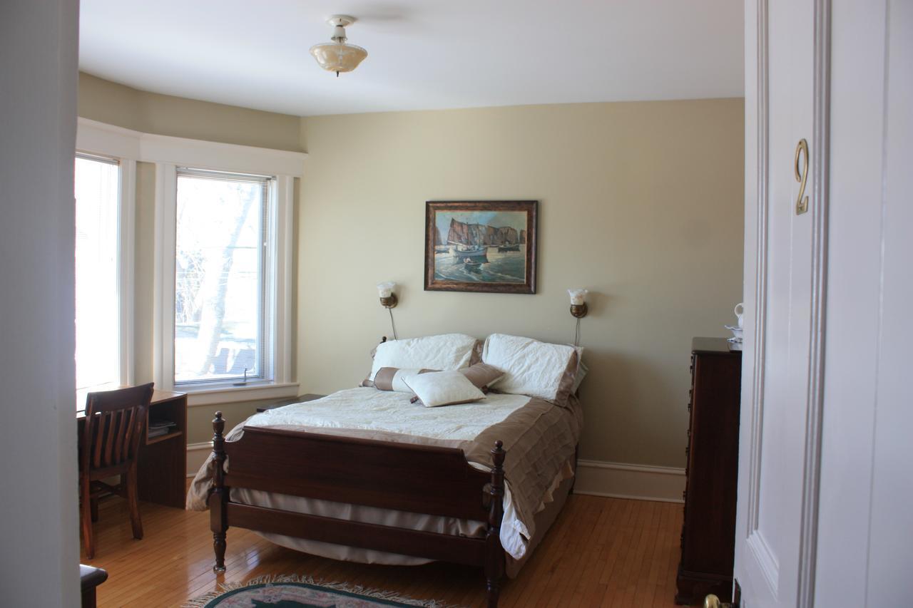 Downtown Bed & Breakfast Moncton Exterior photo