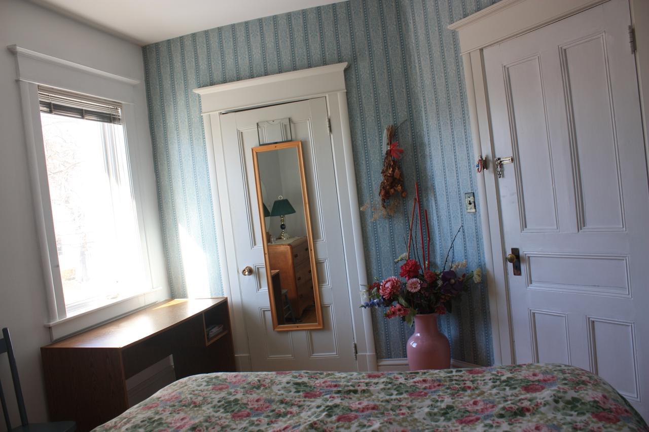 Downtown Bed & Breakfast Moncton Exterior photo