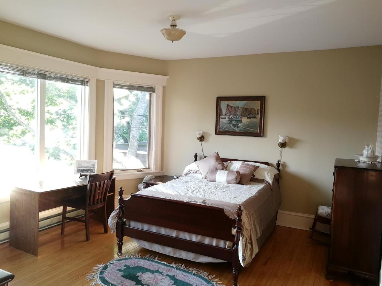 Downtown Bed & Breakfast Moncton Exterior photo