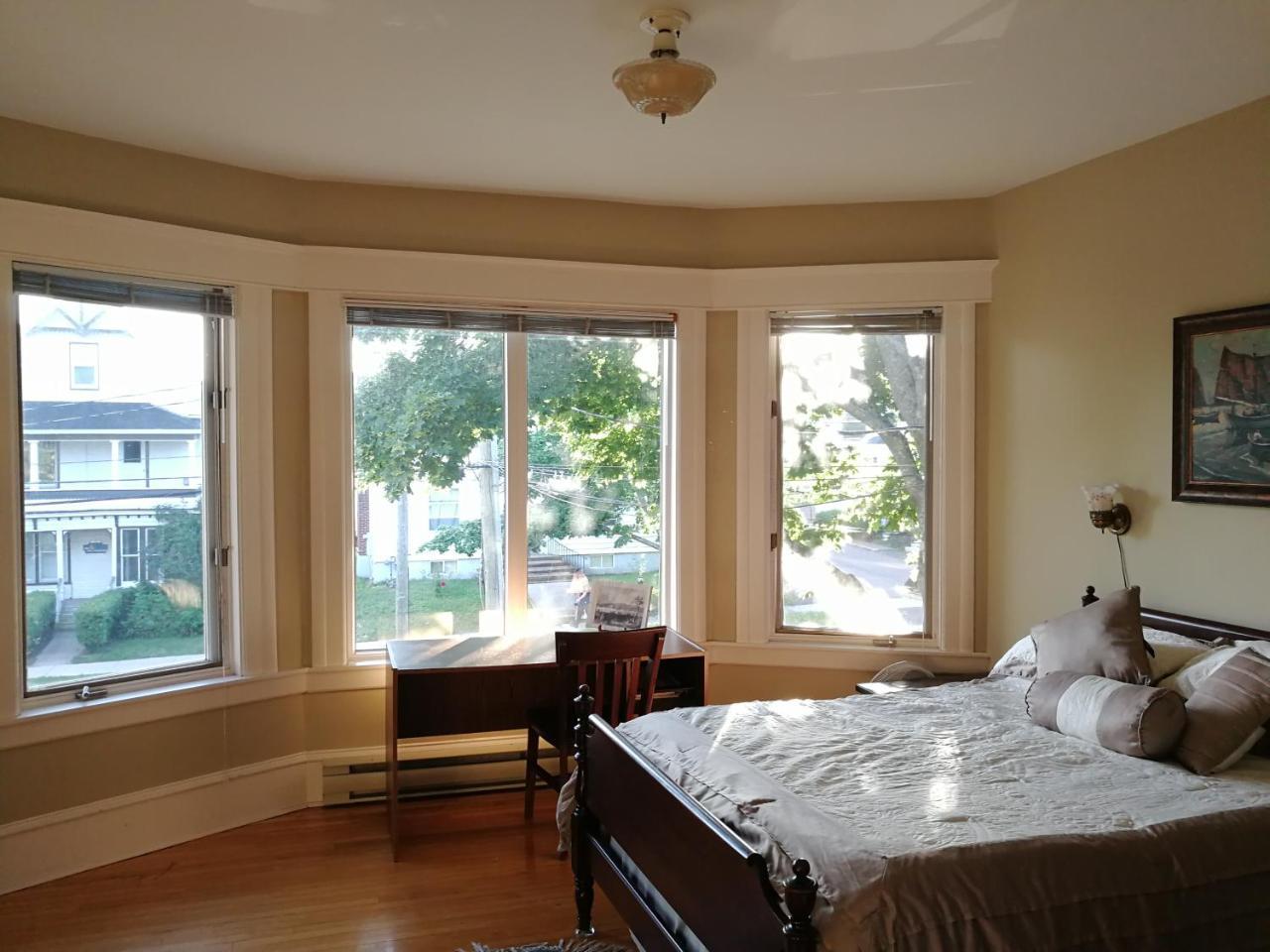 Downtown Bed & Breakfast Moncton Exterior photo